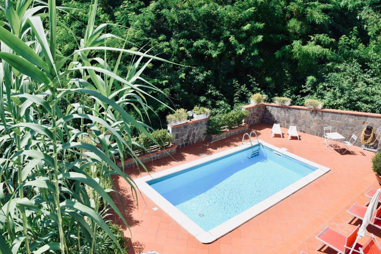 Campinola Holiday Home Private Pool 트라몬티 외부 사진